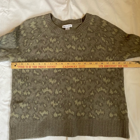 Athleta Hawthorn Leopard Print Extra Fine Merino Wool Blend Sweater Medium - Picture 6 of 13